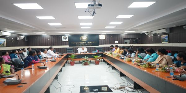 उद्यमिता से होकर जाता है आत्मनिर्भरता का मार्ग : उपायुक्त