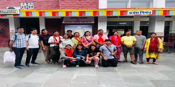अमरनाथ यात्रा के लिए श्रद्धालुओं का जत्था रवाना