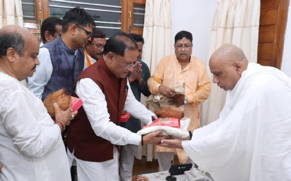 मुख्यमंत्री साय अघोर गुरुपीठ बनोरा में