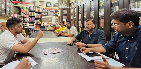 अरविंद गुप्ता ने बीजेपी मुख्यालय में लगाया जनता दरबार