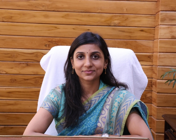 फाइल फोटो जिलाधिकारी