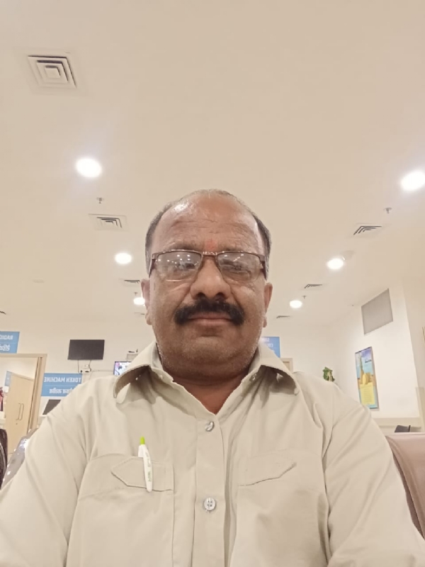 कॉलेज की लड़कियों को वर्षों से छात्रावास का इंतजार