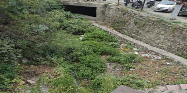 पार्किंग निर्माण के लिए भूमि का चयन