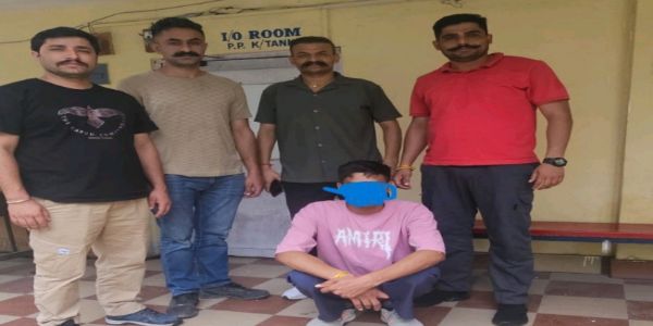 साइबर सेल ने पकड़ा उदघोषित आरोपी