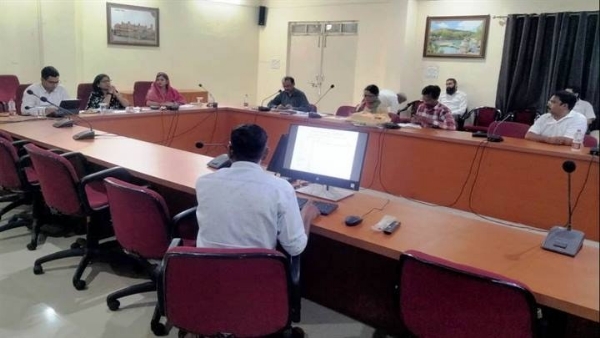 जिला शिक्षा केन्द्र की नियुक्ति समिति की बैठक