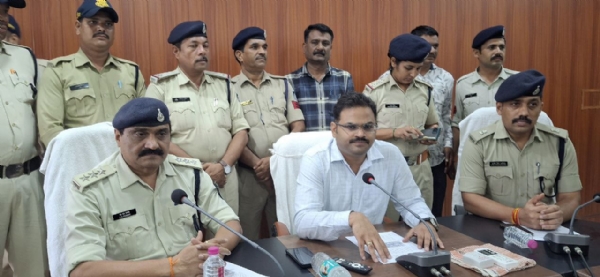 दमोह-अंर्तराज्यीय चोरों का गिरोह पकडा माल भी बरामद दमोह पुलिस की कार्यवाई