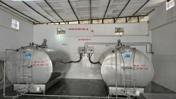 पशुपालन और दूध उत्पादन बढ़ाने के लिए सतत प्रोत्साहन दे रही योगी सरकार*