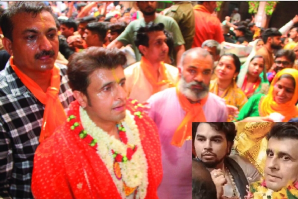 वृंदावन के मंदिराें में शिरकत करते हुए बाॅलीबुड गायकर साेनू निगम