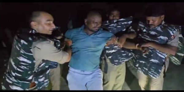 पुलिस मुठभेड़ में गौतस्कर के पैर में लगी गोली