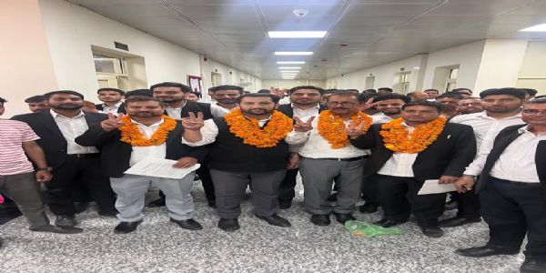 वाई सी कटोच बने बार एसोसिएशन कठुआ के नए अध्यक्ष