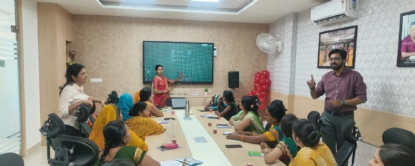 पशुपालन और दूध उत्पादन बढ़ाने के लिए सतत प्रोत्साहन दे रही योगी सरकार*