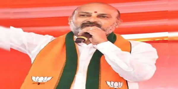 केंद्रीय गृह राज्य मंत्री बंडी संजय कुमार ने फिल्म अभिनेता कोटा श्रीनिवास राव के निधन पर जताया शोक