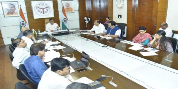 कालाबाजारी या जमाखोरी की सूचना मिलने पर त्वरित कार्रवाई हो: मुख्य सचिव