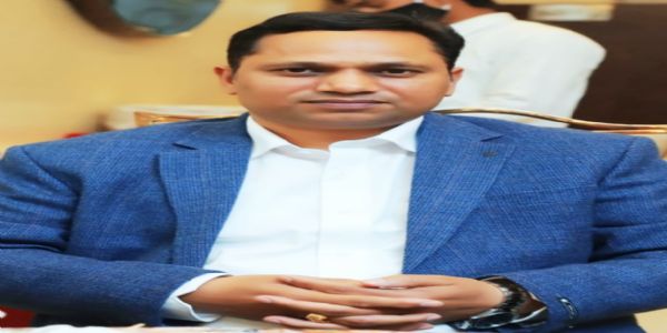 विदेशी संस्कृतियों से प्रभावित होती भारतीय ‘नारी‘