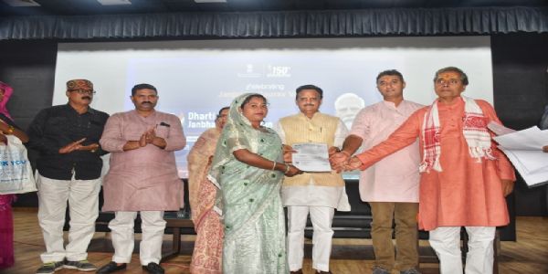 विकास की कतार में सबसे पीछे खड़े व्यक्ति को भी मिलेगा योजनाओं का लाभः उप मुख्यमंत्री शुक्ल