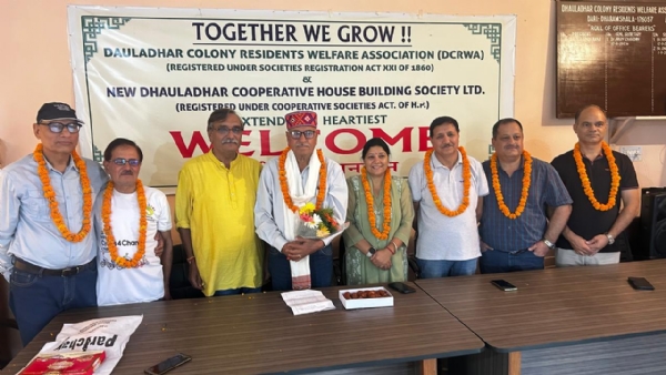 चुनी गई नई कार्यकारिणी सदस्य।