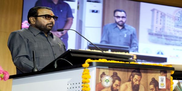 आयुर्वेद में अनुसंधान को आगे बढ़ाने के प्रयास निरंतर जारी रखने की आवश्यकताः प्रतापराव जाधव