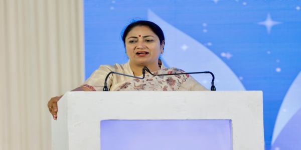 दिल्ली को मेडिकल हब बनाना सरकार का लक्ष्य : रेखा गुप्ता