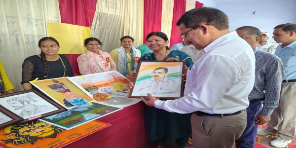 जालाैन: रोजगार मेला में 752 अभ्यर्थियों को मिला रोजगार