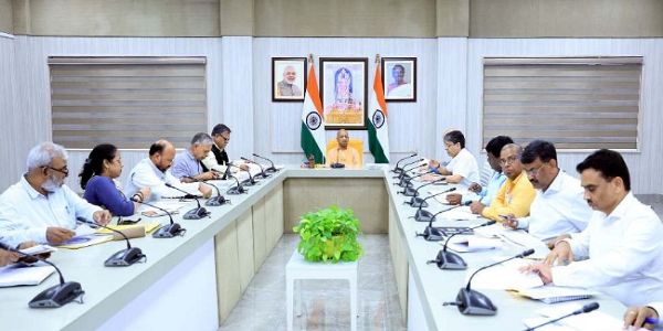 नवस्थापित राज्य विश्वविद्यालयों की मुख्यमंत्री ने प्रगति की समीक्षा की