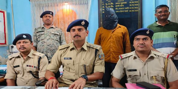 टर्बो गाड़ी के लिए युवक ने दोस्त के साथ मिलकर की मौसेरे भाई की हत्या