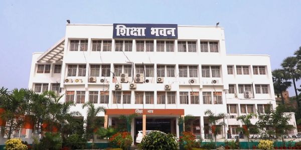 बढ़े बजट ने बदली बिहार में शिक्षा की तस्वीर-जहां कभी था ब्लैक बोर्ड, अब हैं स्मार्ट क्लास