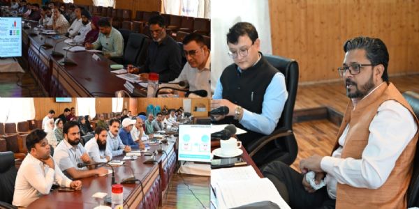 केंद्रीय संयुक्त सचिव ने नीति आयोग के आकांक्षी जिला कार्यक्रम के अंतर्गत बारामूला जिले की प्रगति की समीक्षा की