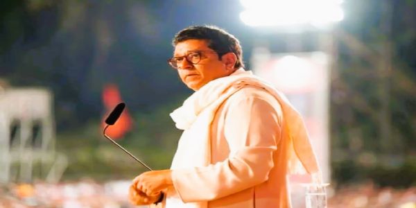 बॉम्बे हाई कोर्ट के 3 वकीलों ने डीजीपी को राज ठाकरे पर एफआईआर दर्ज करने की शिकायत दी