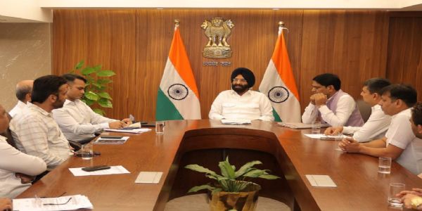 दिल्ली सरकार ने 65 से ज्यादा ग्रीन कैटेगरी इंडस्ट्रीज को दी राहत, डीपीसीसी से मिलने वाली स्वीकृत देरी को किया खत्म