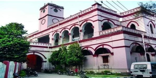अवैध कब्जा हटाने की तैयारी 48 व्यवसायियों को नगर निगम द्वारा नोटिस