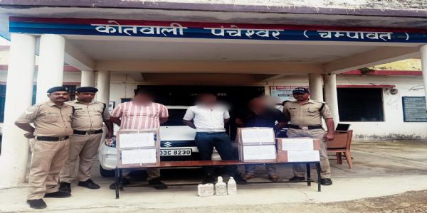 पंचेश्वर में पंचायत चुनाव में छह पेटी शराब बरामद, तीन गिरफ्तार