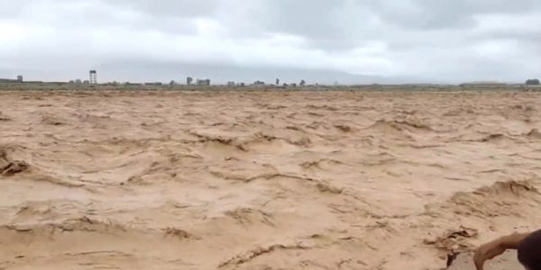 पाकिस्तान में सिंधु नदी के गुड्डू बैराज में जलस्तर बढ़ा