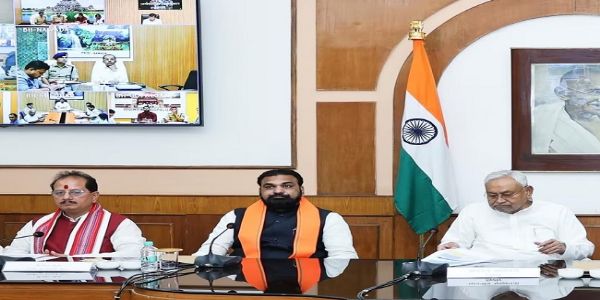 बिहार कैबिनेट में पांच वर्ष में एक करोड़ नौकरी देने सहित 30 प्रस्तावों पर मुहर