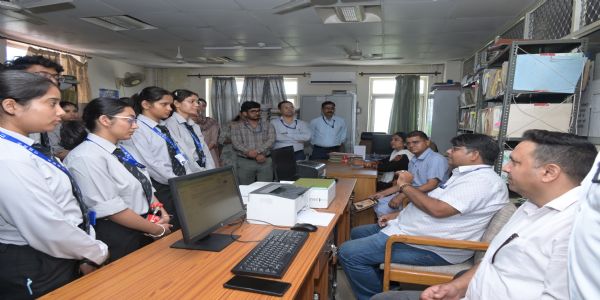 स्वामी राम विश्वविद्यालय के शोधार्थियों ने किया विधानसभा का शैक्षणिक भ्रमण