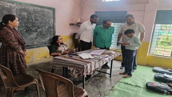 रायसेनः जिला पंचायत सीईओ तथा सभी एसडीएम ने शासकीय स्कूलों का किया निरीक्षण