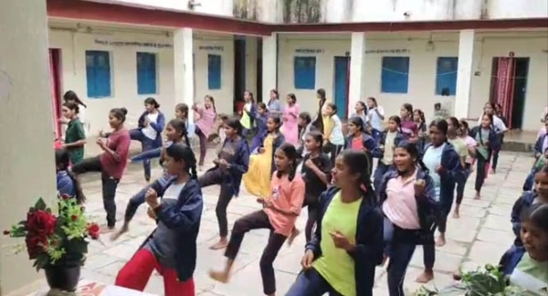 बालिकाओं को आत्मरक्षा का दिया गया प्रशिक्षण