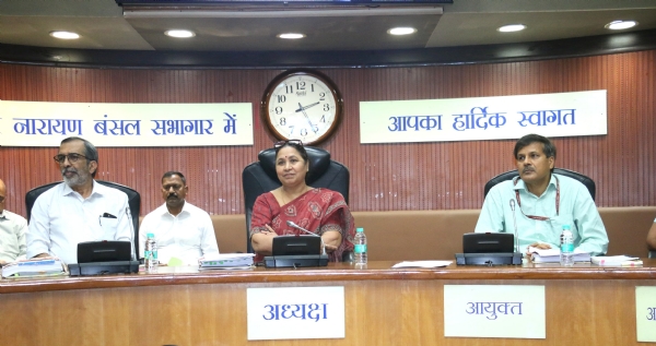 दिल्ली नगर निगम की स्थायी समिति की बैठक