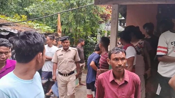घटनास्थल पर पहुंची पुलिस