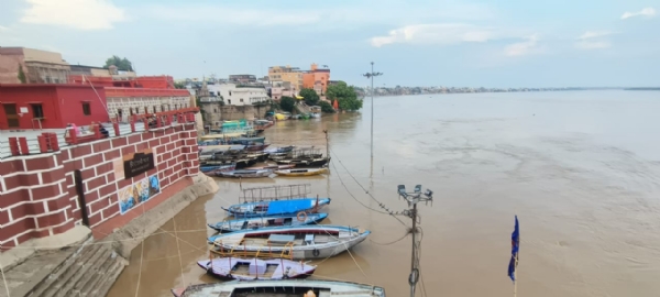 गंगा में उफान