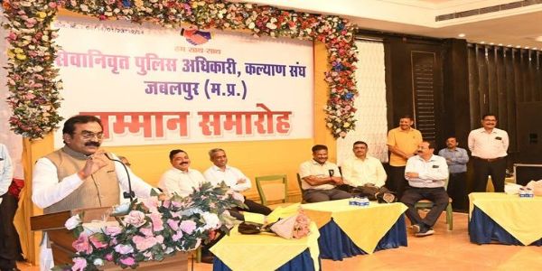 बच्‍चे देश के भविष्‍य, उनके उज्‍जवल भविष्‍य के लिए होते रहें प्रेरणादायी कार्यक्रमः मंत्री राकेश सिंह