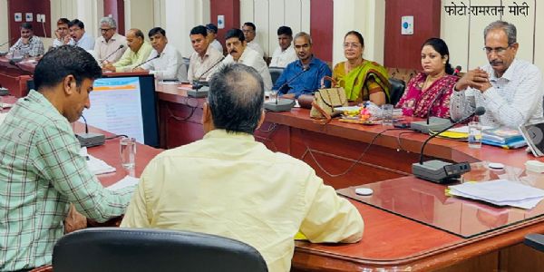 शिक्षा विभाग लगाएगा करीब 33 लाख पौधे