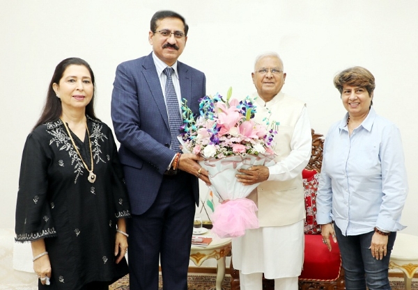मध्य प्रदेश के मनोनीत मुख्य न्यायाधिपति सचदेवा ने राज्यपाल से की सौजन्य भेंट