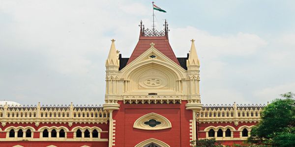 32000 शिक्षक नियुक्ति रद्द मामले में हाई कोर्ट जजों के बेंच में बड़ा फेरबदल