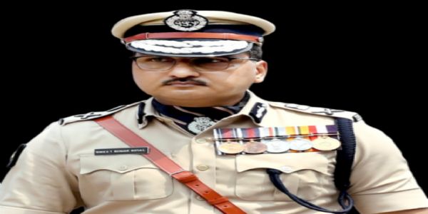 पूर्व कोलकाता पुलिस आयुक्त विनीत गोयल ने आरजी कर पीड़िता का नाम उजागर करने पर हाईकोर्ट से मांगी माफी