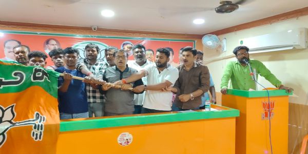 बलागढ़ में 30 परिवार भाजपा में शामिल