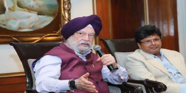 पेट्रोलियम डीलरों को भारत के ऊर्जा परिवर्तन में सक्रिय भागीदार बनना चाहिए: हरदीप पुरी