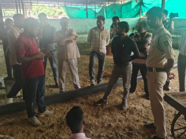 मिला आधा शव,कर्मचारियों पर लापरवाही का आरोप