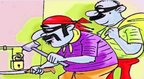 लाखाें की चोरी की वारदात