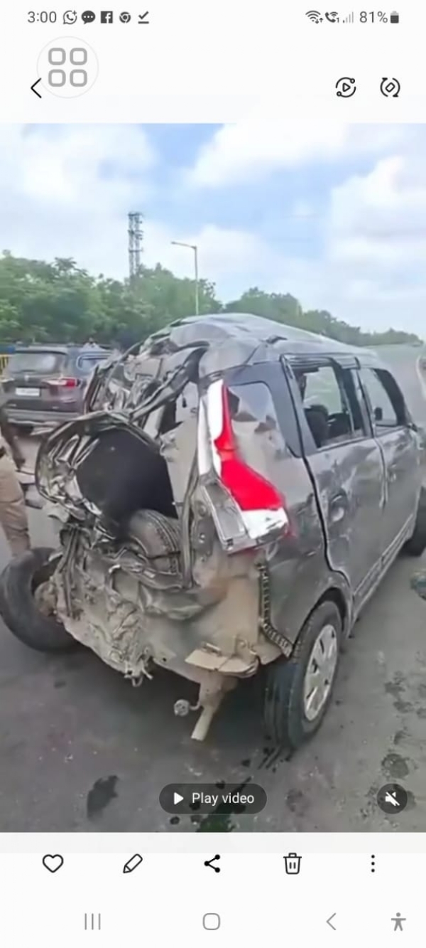 राष्ट्रीय राजमार्ग 19 पर भीषण सड़क हादसा