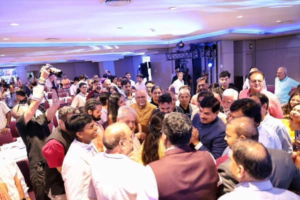 मुख्यमंत्री डॉ. मोहन यादव ने बार्सिलोना में प्रवासी भारतीयों से किया संवाद